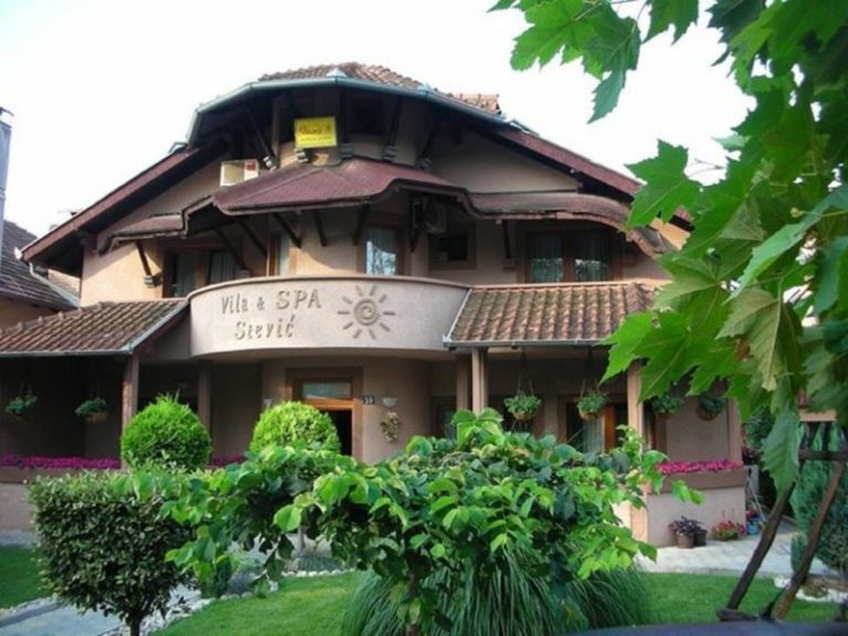 SREBRNO JEZERO – VILA & SPA STEVIĆ
