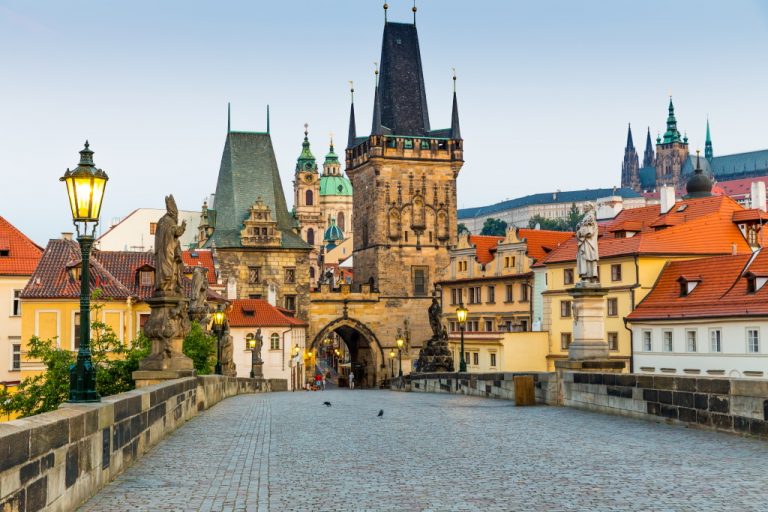 Prag 6 dana, 3 noćenja