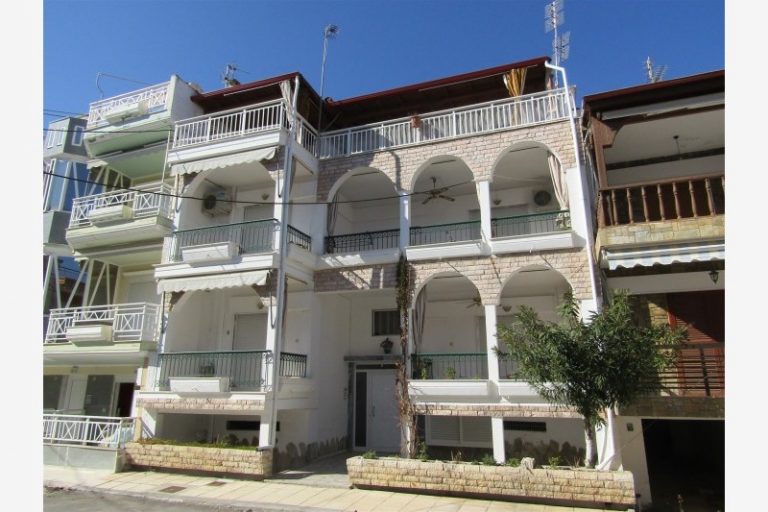 Vila Anastasia – Nea Flogita