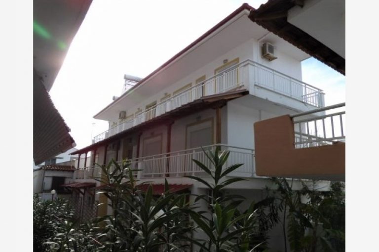 Vila Vlahos – Pefkohori