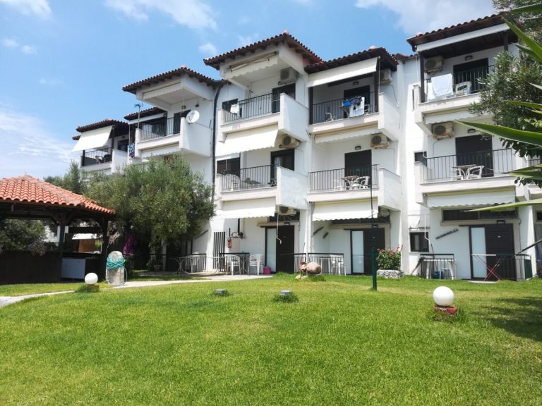 Vila Alexiadis – Lutra