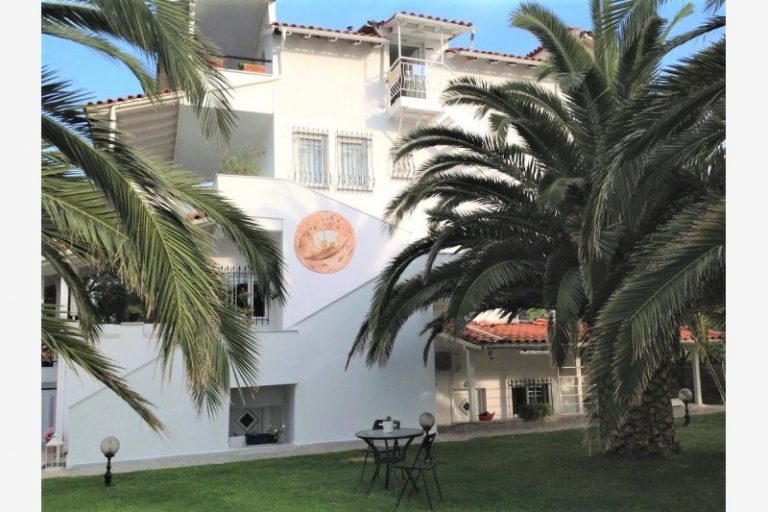 Vila Nataša Valentino – Polihrono