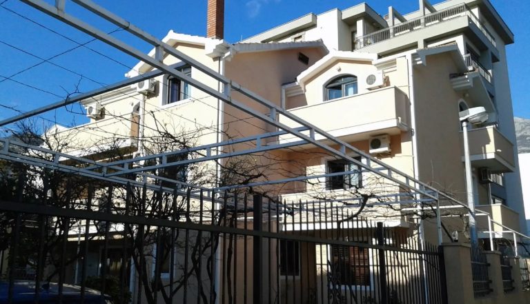 Vila Slavica – Budva